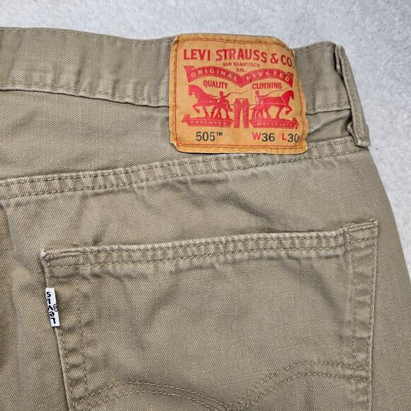 Levis 505 Jeans Mens 36x30 Khaki Straight Regular Fit 100% Cotton Zip (34x28) - Picture 7 of 9